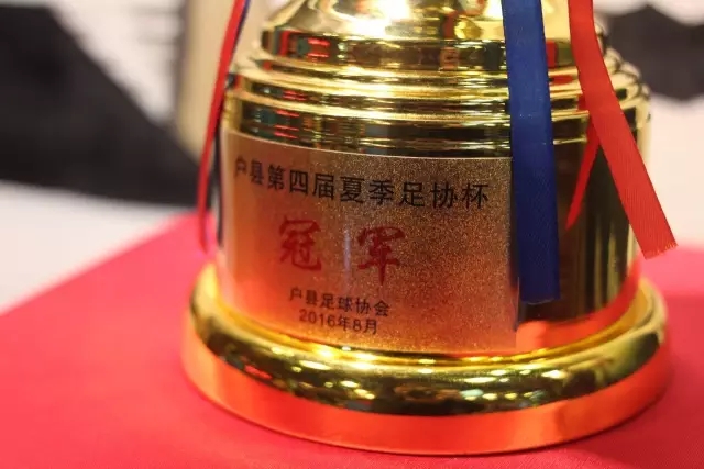 拉塞尔：明确选择前往中国打球，专注于自我价值